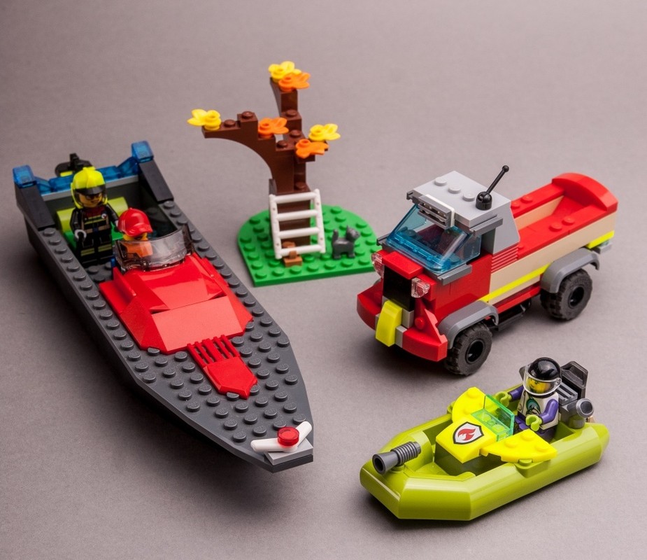 Lego 60373 + 60393 City Life