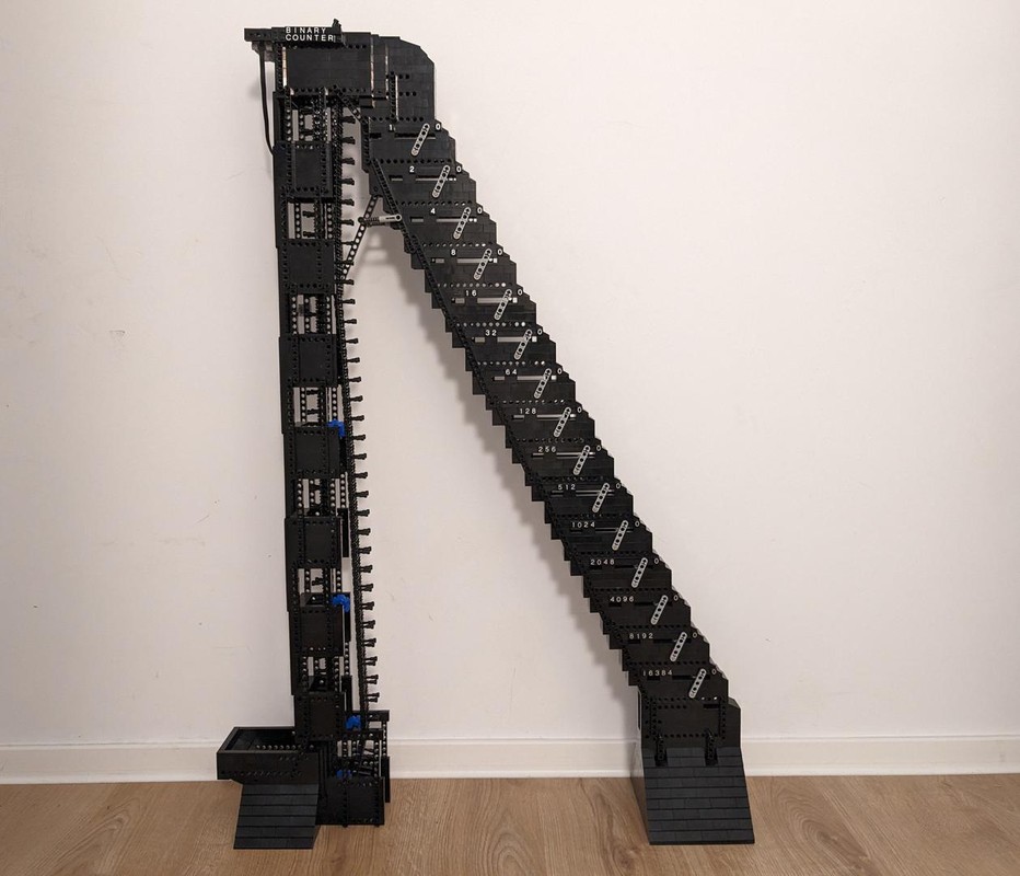 Lego GBC Binary Counter