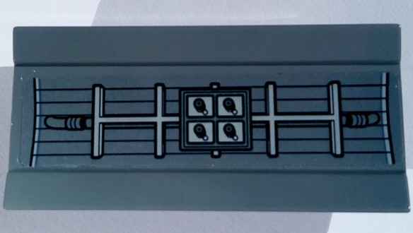 Lego Vehicle, Spoiler / Plow Blade 6 x 3 with Hinge with SW Millennium Falcon Radar Pattern (Sticker) - Set 75105