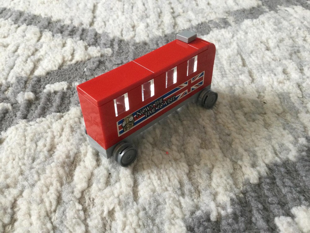 Lego 40220 train car