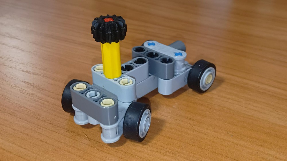Lego Mini chassis with steering