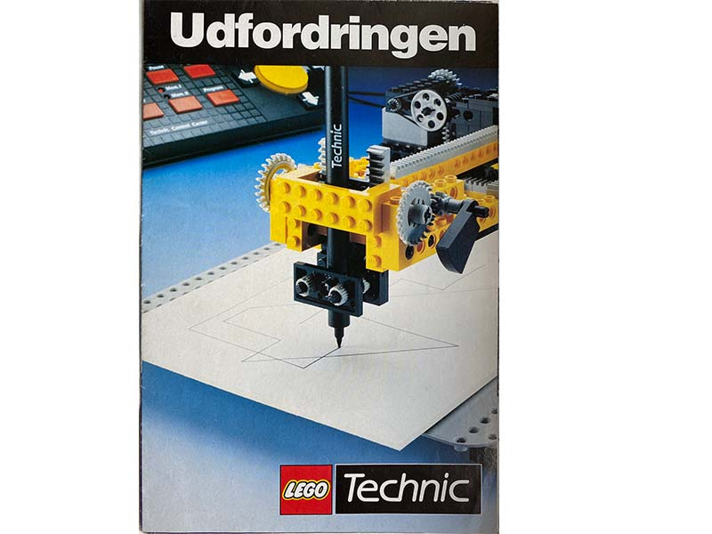 Lego 1990 Medium Technic Danish Foldout (921387-DK)