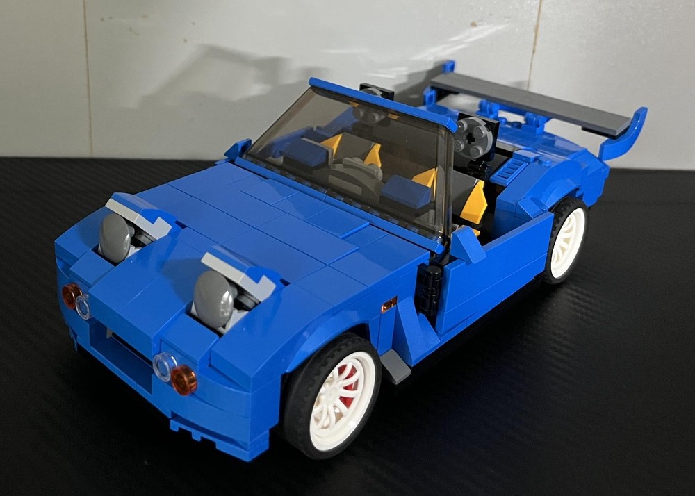 Lego Mazda Miata MX-5 NA