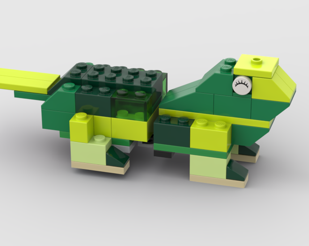 Lego Skittering Iguana