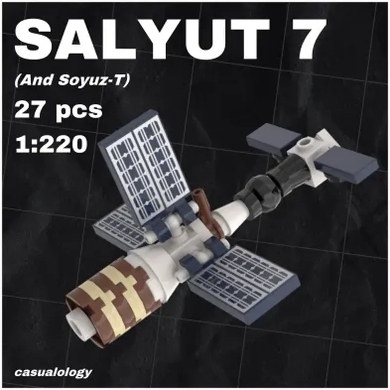Lego Salyut 7 and Soyuz-T (~1:220)