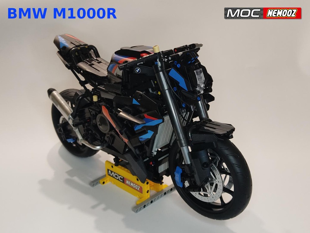 Lego BMW M1000R 1:5