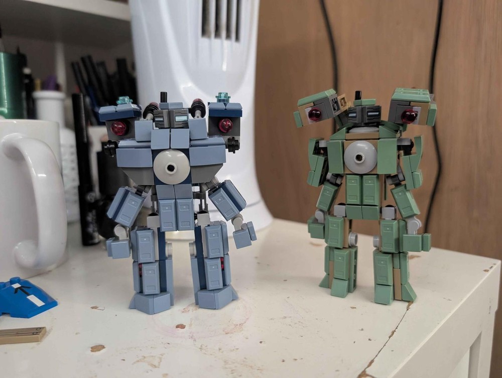 Lego Hammer's Heavy Drones