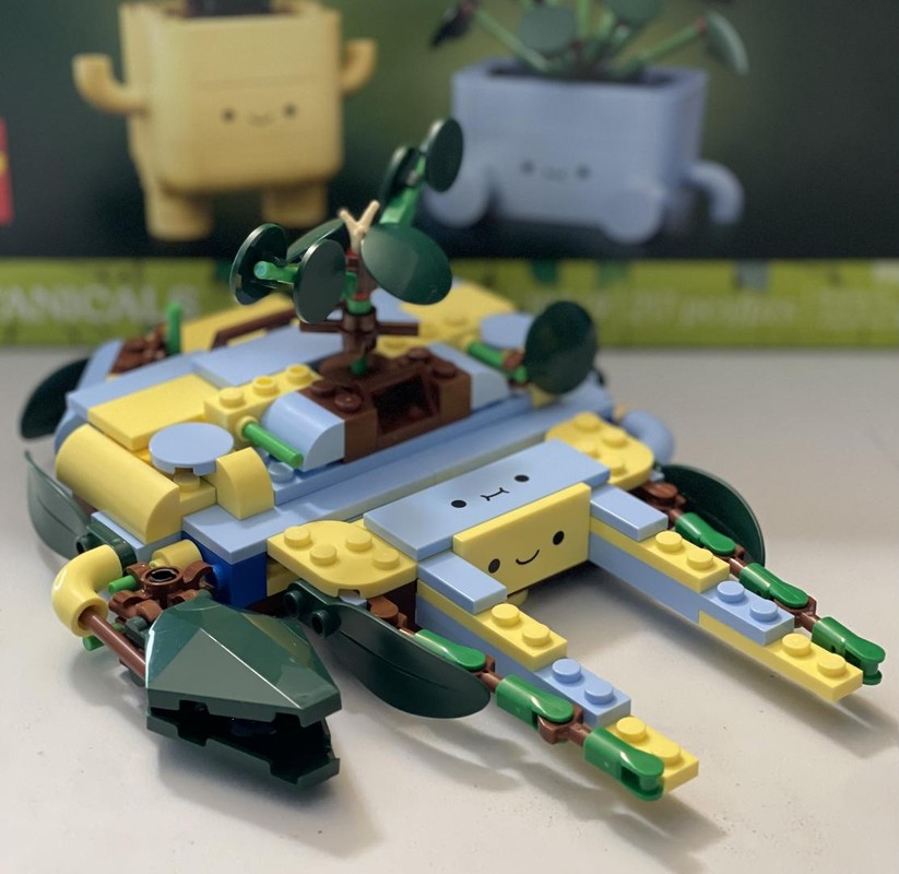 Lego Happy Falcon