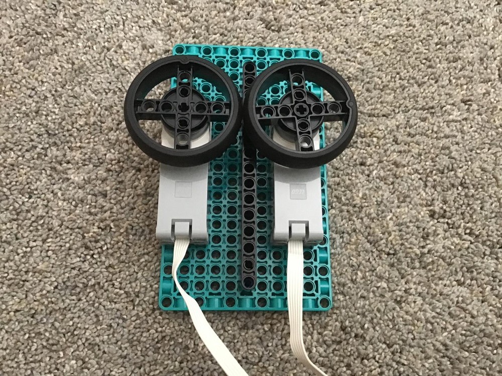 Lego 51515 paper airplane launcher