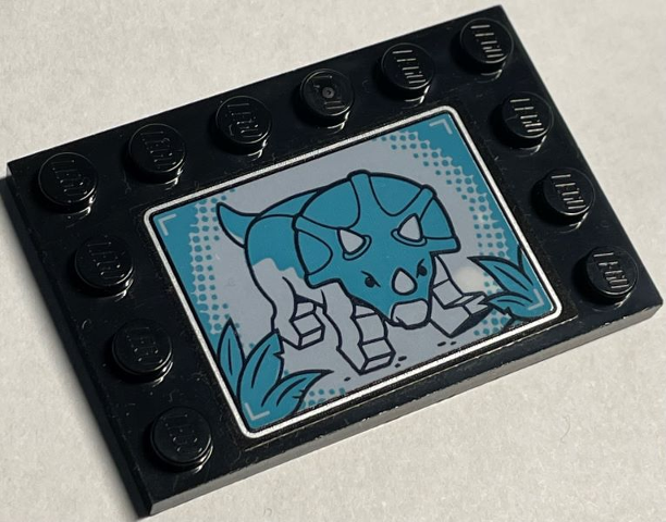 Lego Tile, Modified 4 x 6 with Studs on Edges with Monitor Screen with Triceratops Dinousaur Pattern (Sticker) - Set 75939