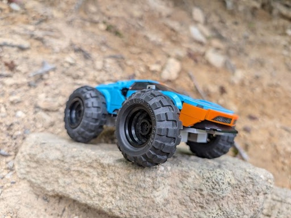 Lego "Even better" Ford GT