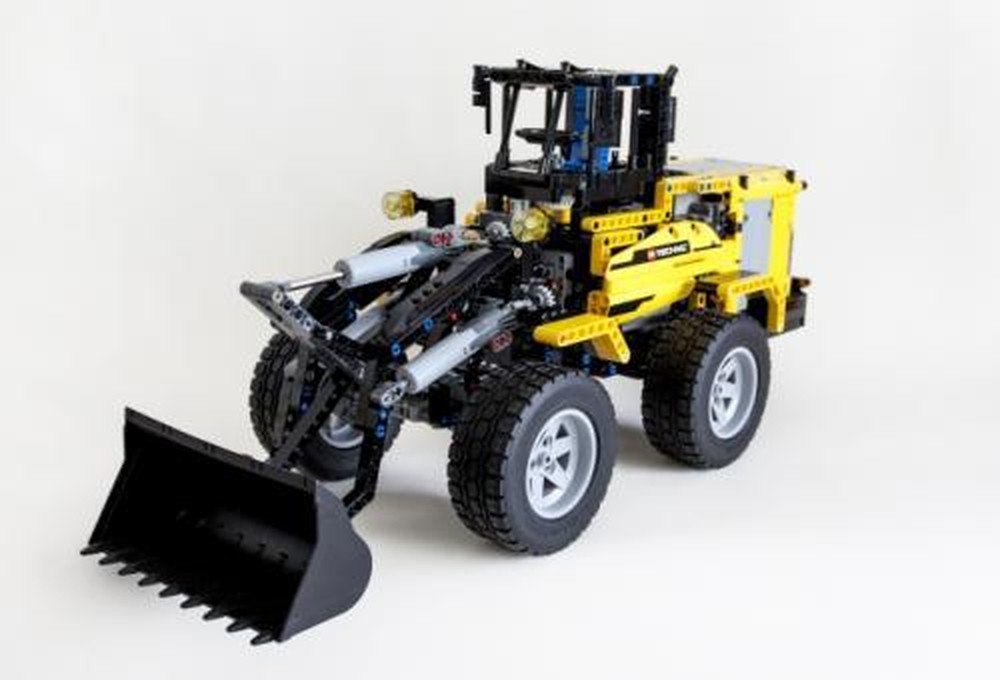 Lego Front Loader MKII