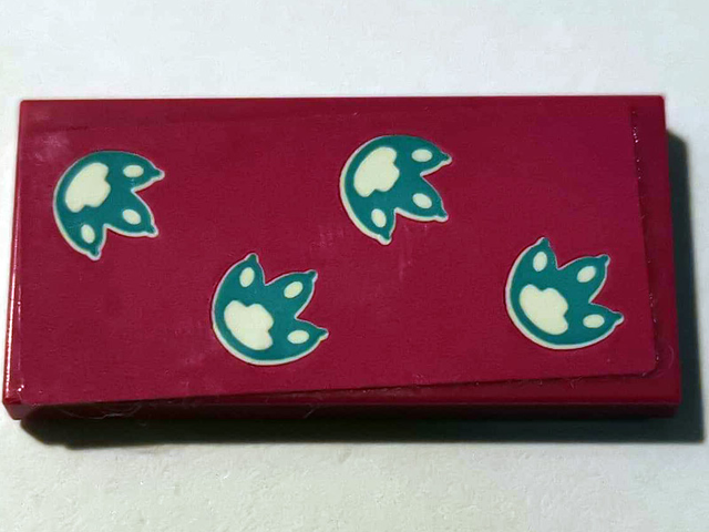 Lego Tile 2 x 4 with Medium Azure Paw Prints on Magenta Background Pattern (Sticker) - Set 41173 / Magenta
