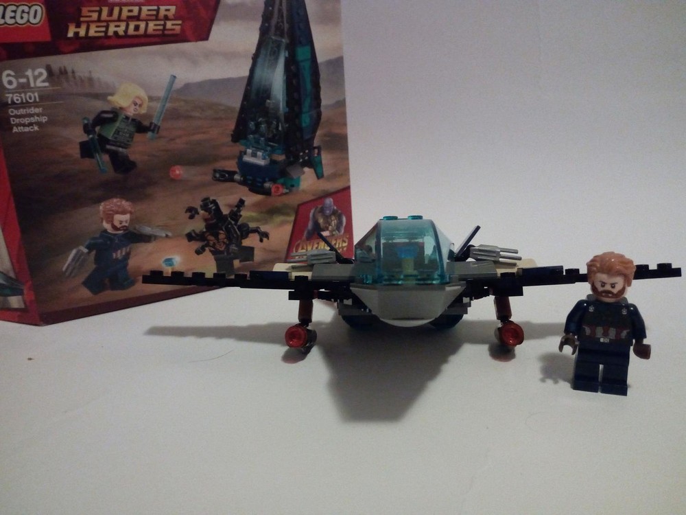 Lego small avengers jet
