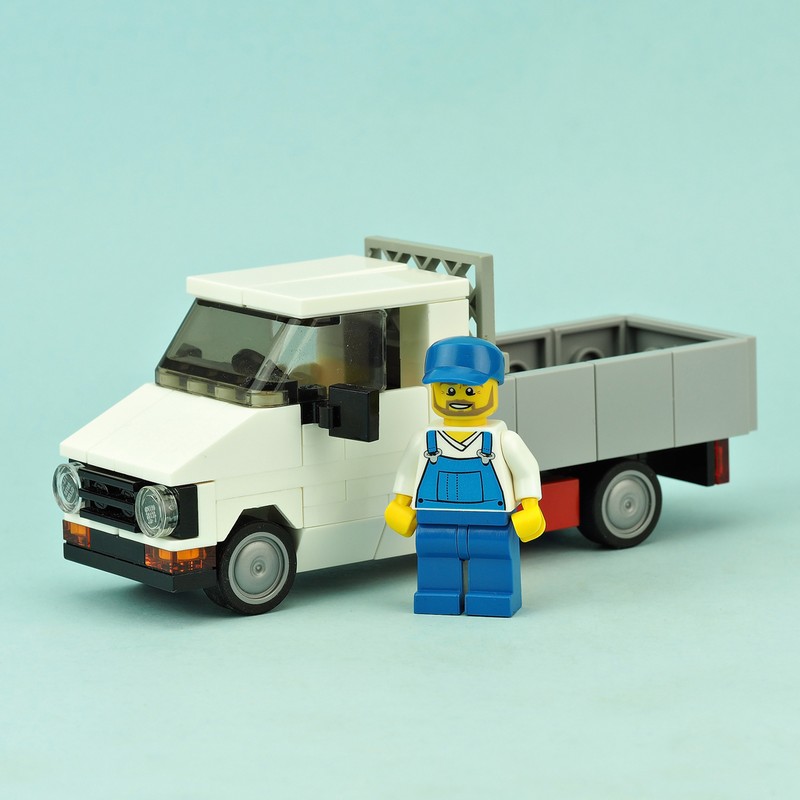 Lego Iveco Daily MK1