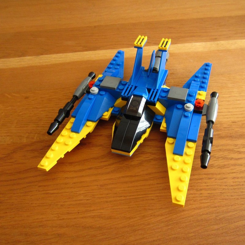 Lego 4882 Chi cruiser