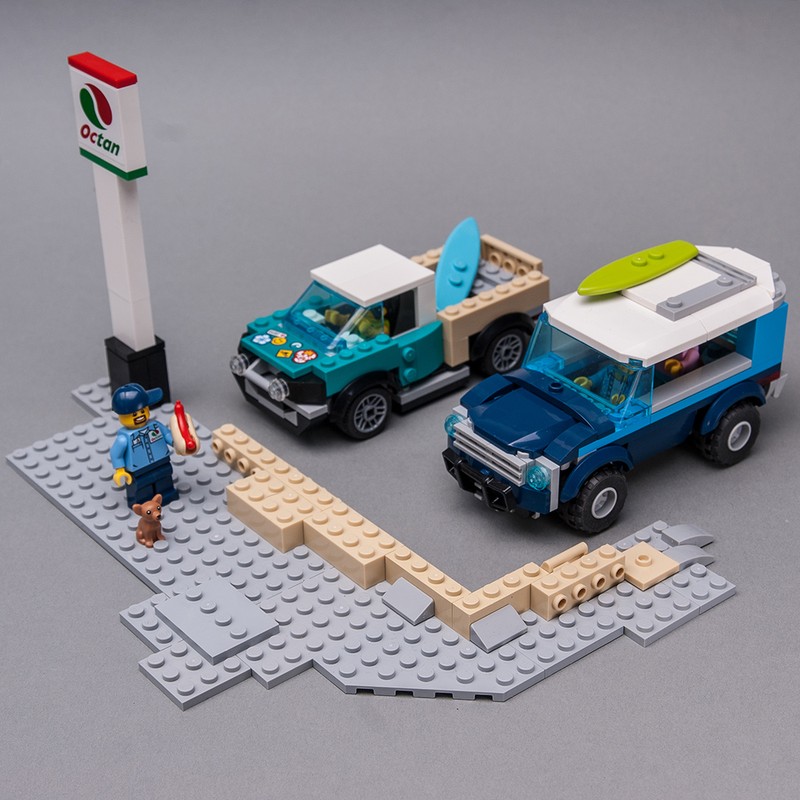 Lego 60257 Rocky Beach Surfers
