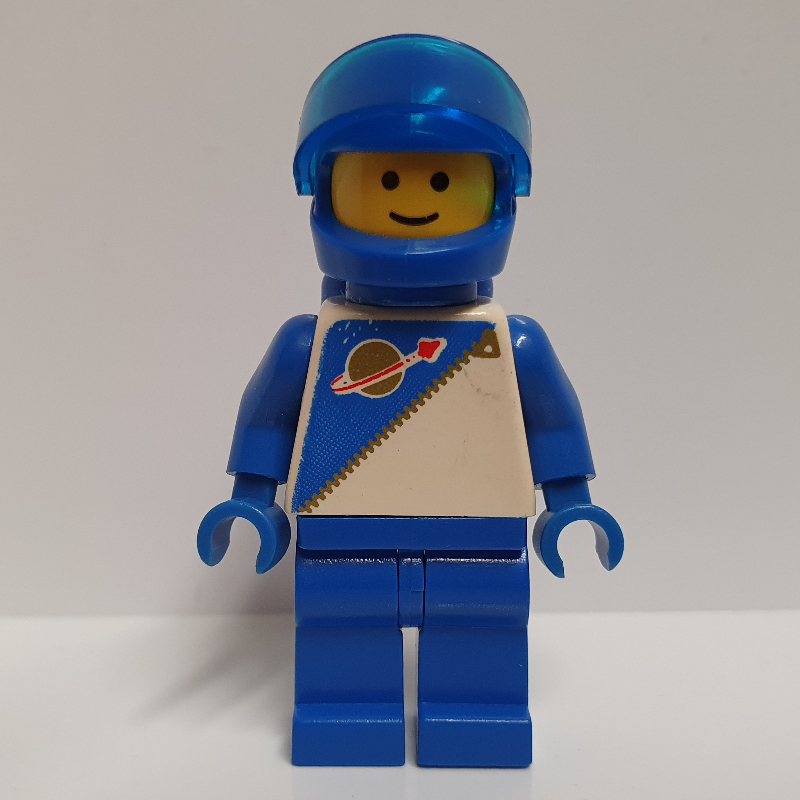 Lego Futuron Spaceman, Blue with Airtanks and Dark Blue Visor