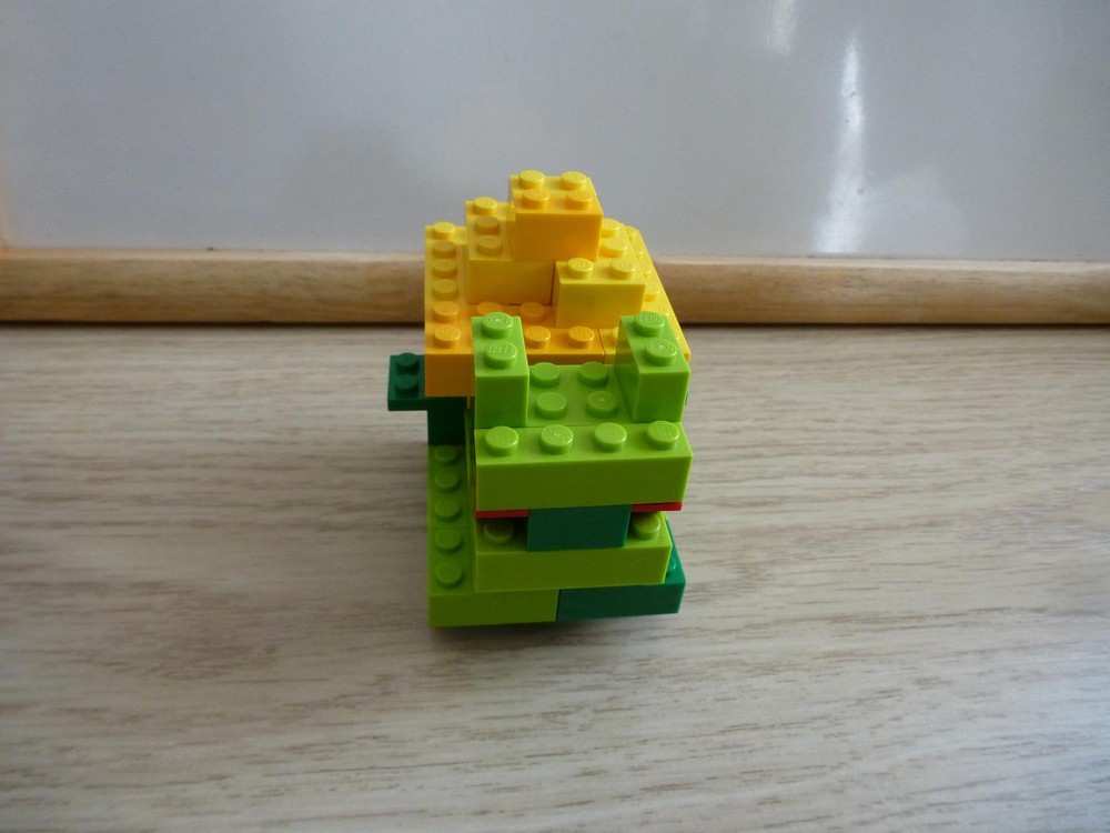 Lego Shiny Ivysaur pokemon
