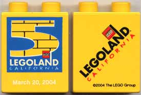 Lego Duplo, Brick 1 x 2 x 2 with LEGOLAND California 5th Birthday Pattern / Yellow
