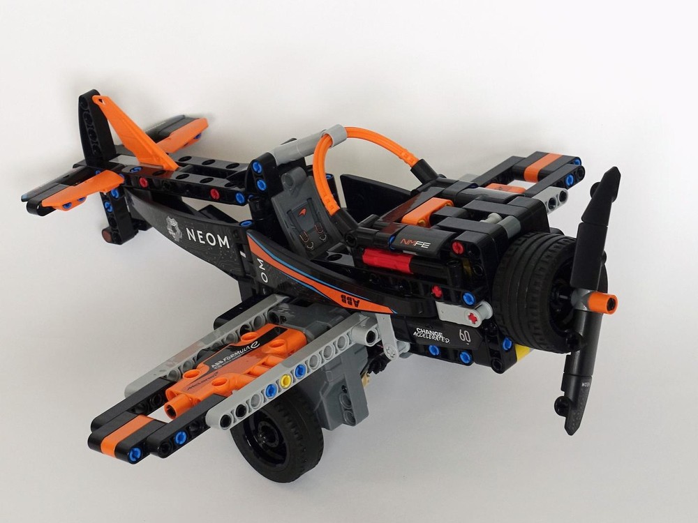 Lego 42169: Push Ahead Plane
