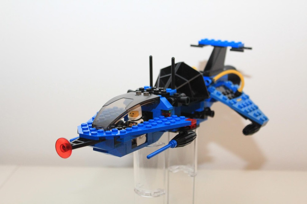 Lego Delta-Ray
