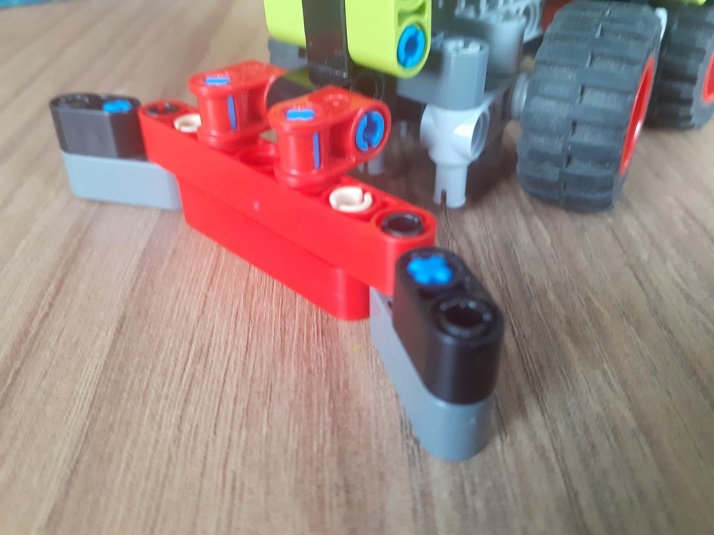 Lego 42102 sileage blade