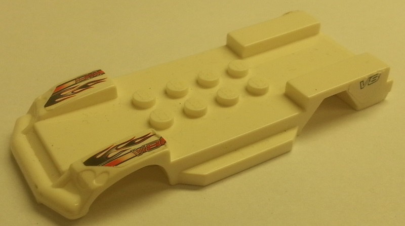 Lego Vehicle, Base 4 x 10 with Headlights and Side Sills with Flames and 'V8' Pattern (Stickers) - Gear McDR2 / McDR5US / White