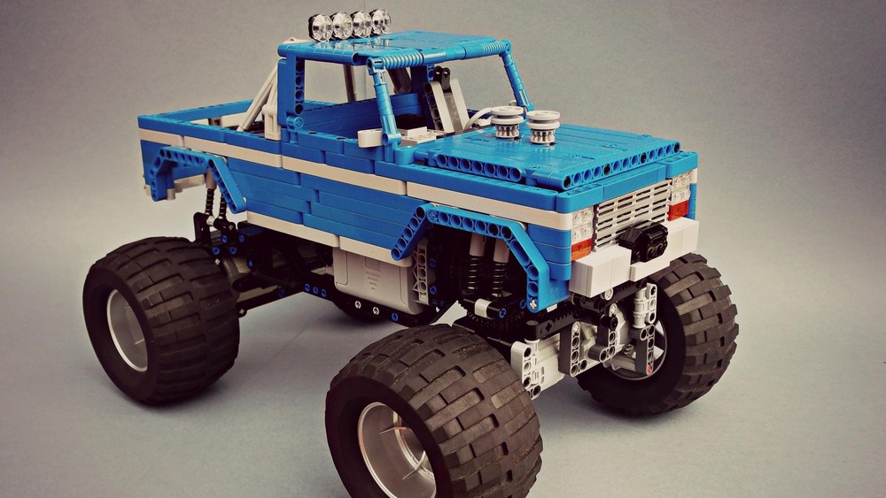 Lego BigFoot #1 RC Monster Truck