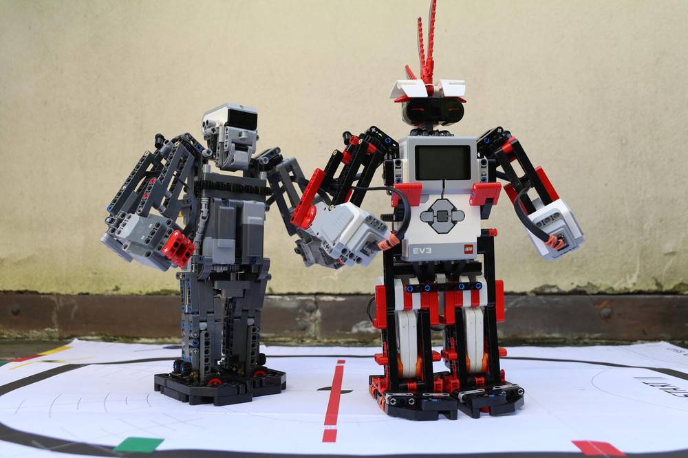 Lego Boxing! Mindstorms vs Control+