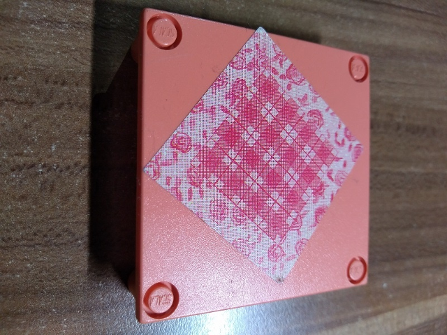 Lego Scala Platform / Table 7 x 7 x 1 1/3 with 4 Legs with Plaid and Roses Tablecloth Pattern (Sticker) - Set 3201 / Salmon