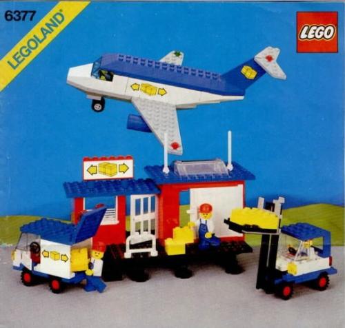 Lego Delivery Center