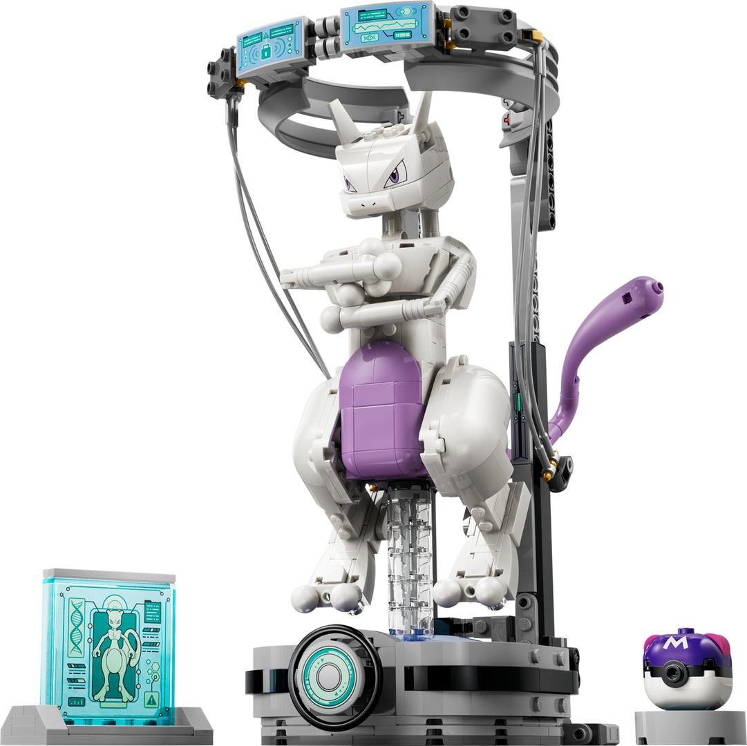 Lego Mewtwo's Lab Break