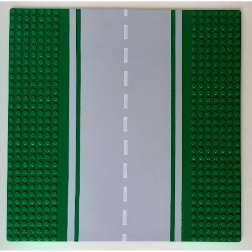 Lego Baseplate 32 x 32 with 7-Stud Straight with Road without White Sidelines Print