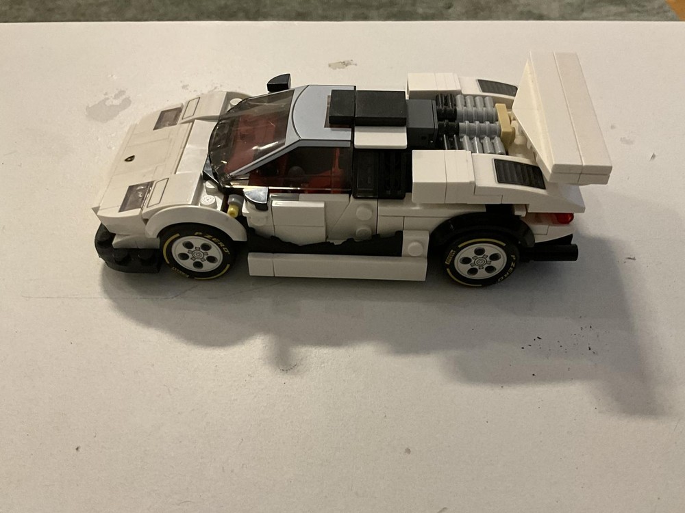 Lego Tuned Lamborghini countach