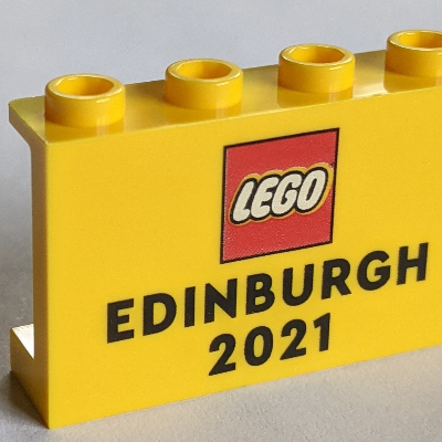 Lego Panel 1 x 4 x 2 with 'LEGO EDINBURGH 2021' Print / Yellow