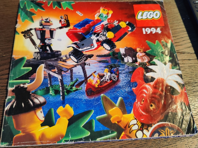 Lego 1994 Large Norwegian (923321-N)