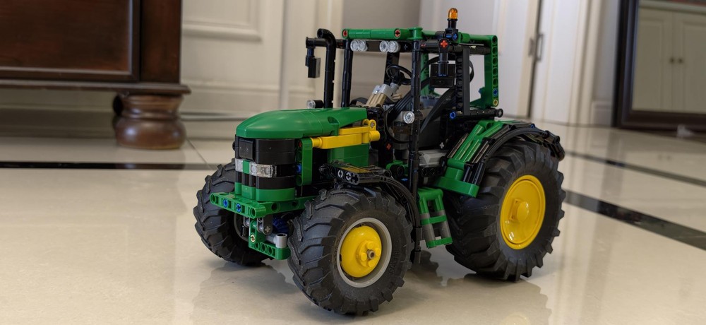 Lego John Deere 6430 tractor (PF version)