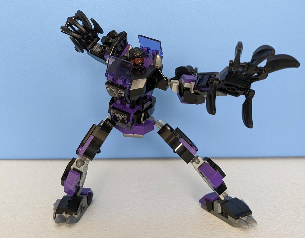 Lego 76204 x 2 Black Panther Mech Armor