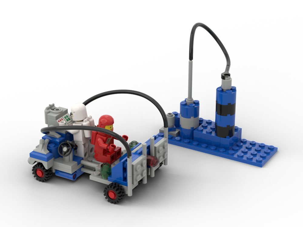 Lego 920 Alpha-1 Moon Rover with Fuel Station