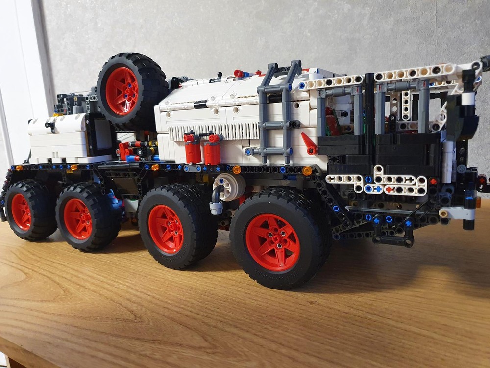 Lego Maz 543 8×8 КЭТ wheeled recovery vehicle