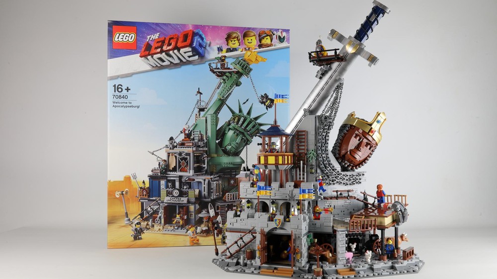Lego Excaliburg