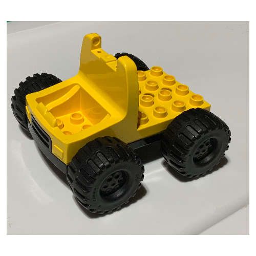 Lego Duplo Truck with 4 x 4 Flatbed Plate and Jumbo Wheels with Black Base / Yellow