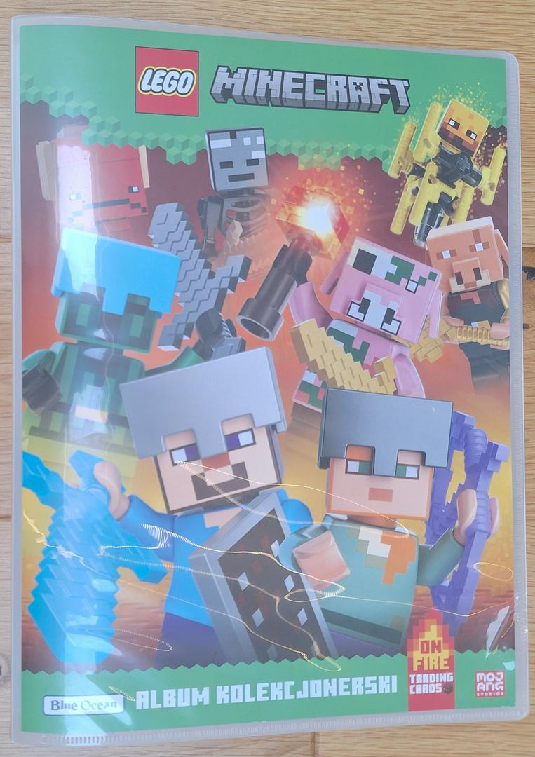 Lego Minecraft Trading Cards Series 3: On Fire - Card Binder