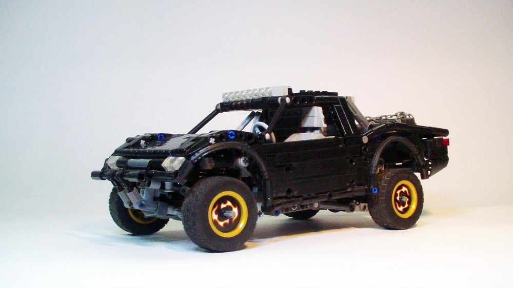 Lego Baja trophy truck