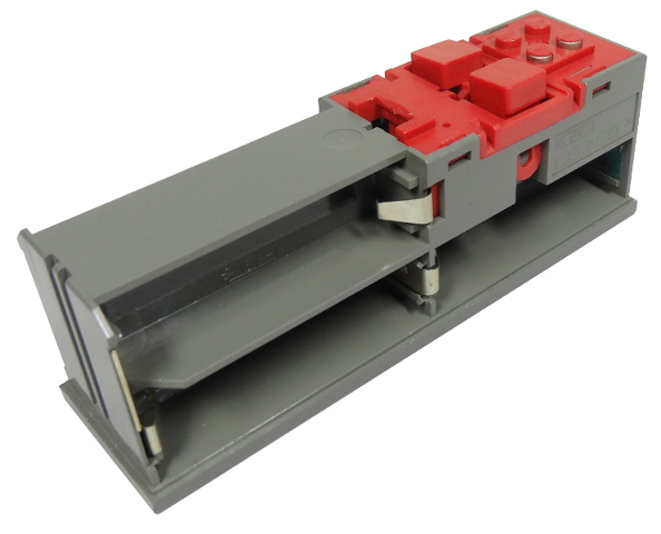 Lego Electric 9V Battery Box 4 x 14 x 4 Base with Red Buttons and Contact Plate / Dark Gray