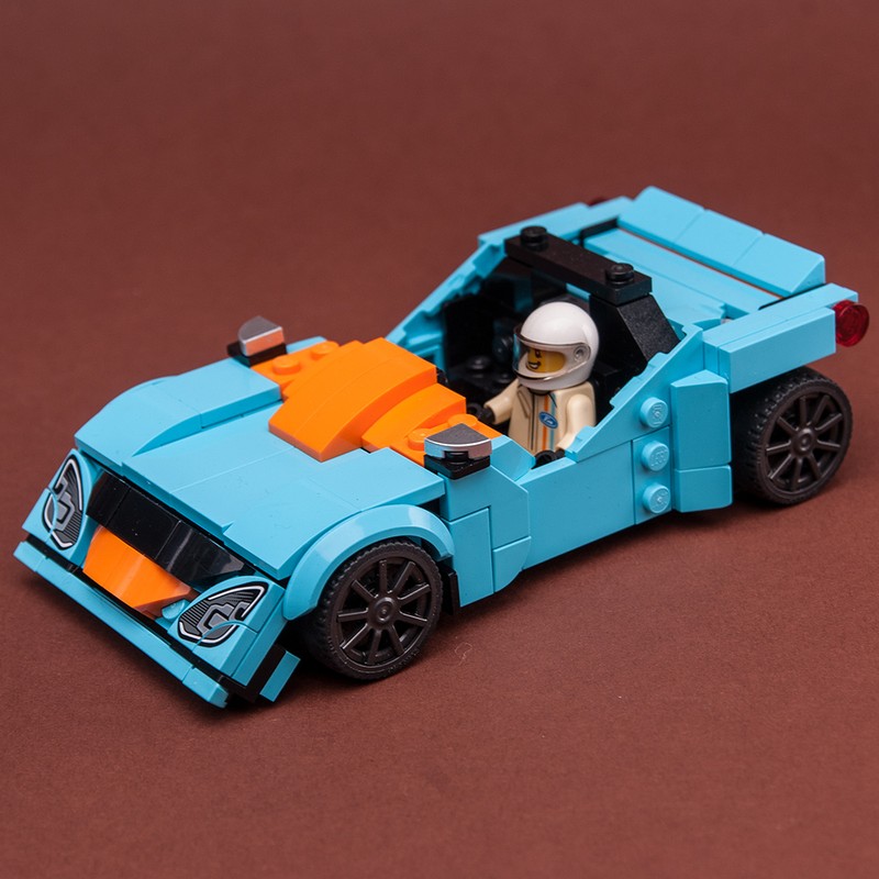 Lego 76905 Lightweight Track Racer