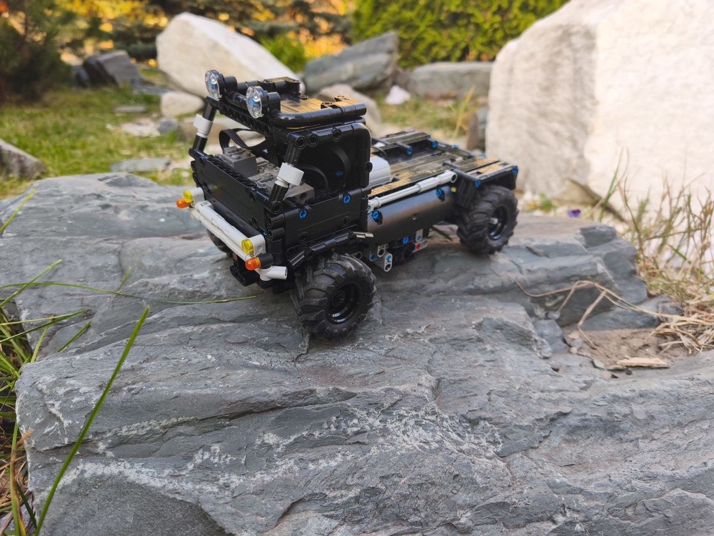 Lego Night Panther - Extreme Trial Truck 4х4