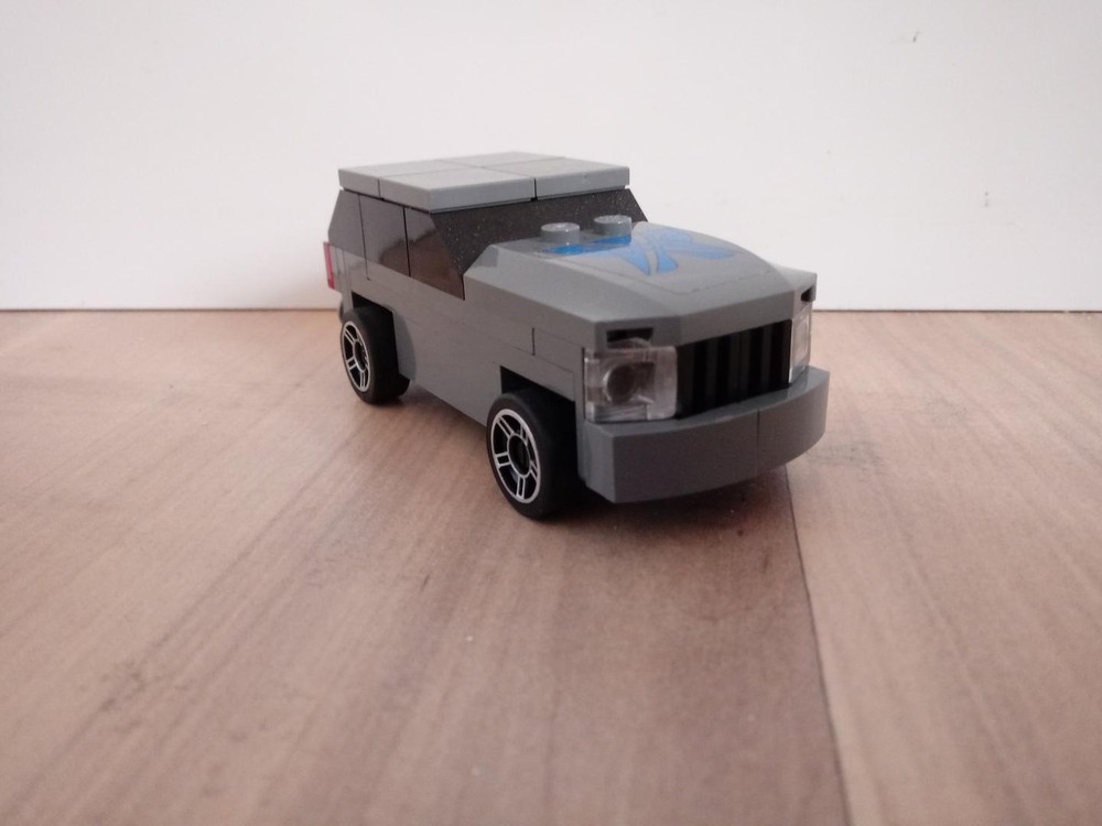 Lego sport suv