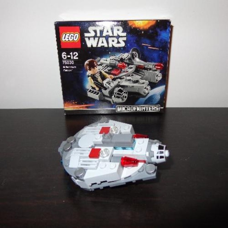 Lego 75030 Grey Eagle smuggler ship